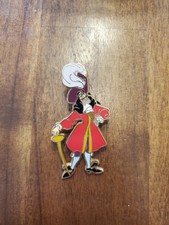 Pin's Capitaine Crochet Hook