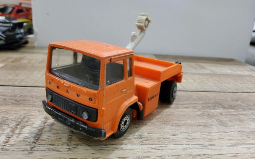 Camion volvo fl6 norev solido