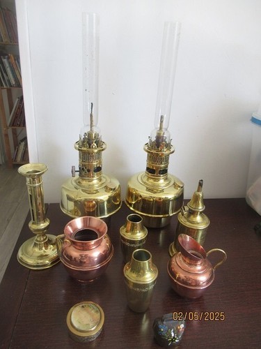 Lot lampes anciennes à - lot,