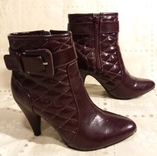 Hillard & Hanson Womens Dark