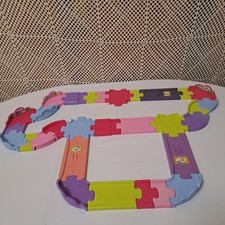 VTECH - Tut Tut Bolides  Extension circuit  42 pièces Rose, bleu, anis, mauve...