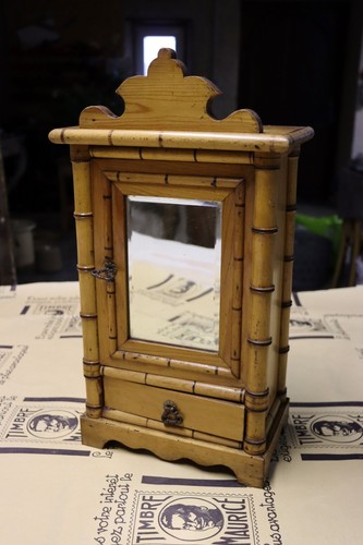 Armoire poupée pitchpin - poupée, en