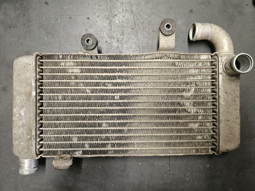 Radiateur eau gauche - radiateur,