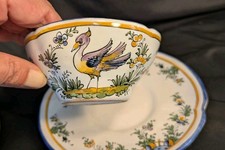 4 Tasses avec Soucoupe, Alfred