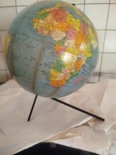 Globe terrestre vintage Girard