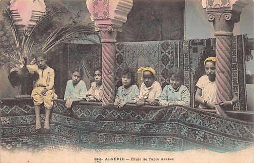 Algérie ecole de tapis - ecole,