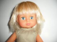poupée de 33 cm5 (marque bayer )