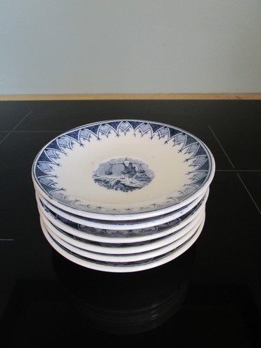 Sous tasses soucoupes - ,