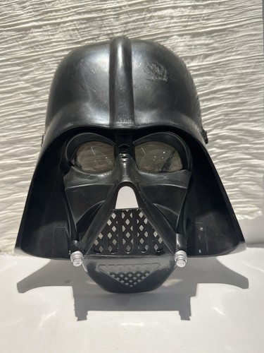 2005 star wars darth vader - star,