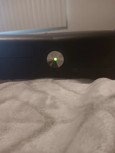 Xbox 360 console - 360,