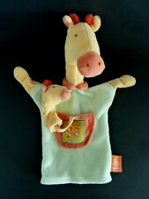 R. DOUDOU PELUCHE MARIONNETTE GIRAFE +BEBE Moulin Roty Les Loustics vert orange 