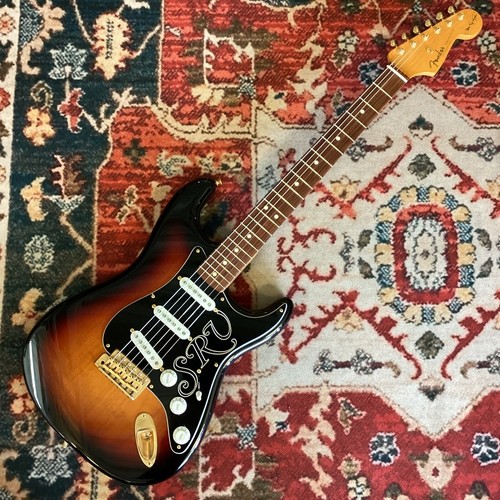 Fender srv stevie ray - stevie, vaughan