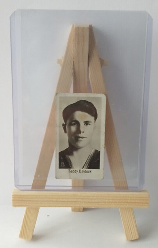 1932 pie qui - b, set
