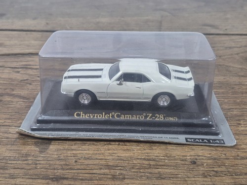 Voiture miniature chevrolet - voiture,