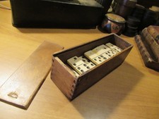 Jeu  Ancien  -  Ancienne boite de jeu de Dominos Os et Ebène complet