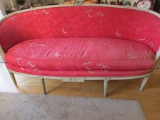 canapé de style LouiXVI forme