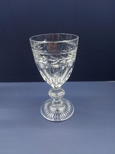 Verre à vin en cristal  Baccarat , modèle Jonzac ( prix à la pièce , 8 dispo )
