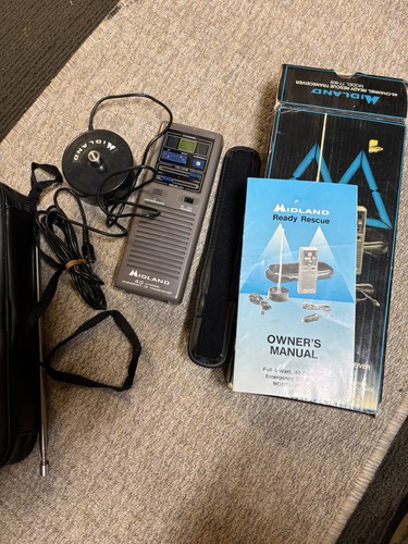 Midland hand held - held, radio