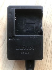 chargeur de batteries pour appareil photo panasonic lumix DE-A92 4.2V officiel