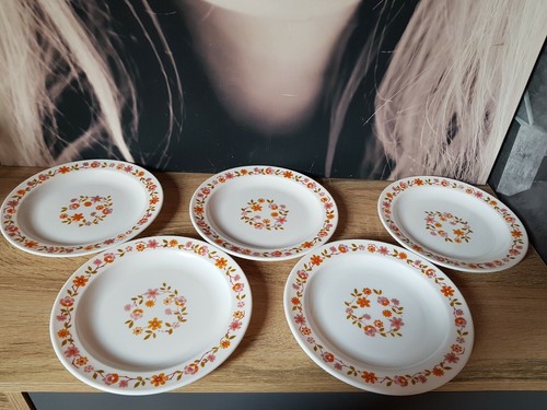 Lot assiettes a - de, 5