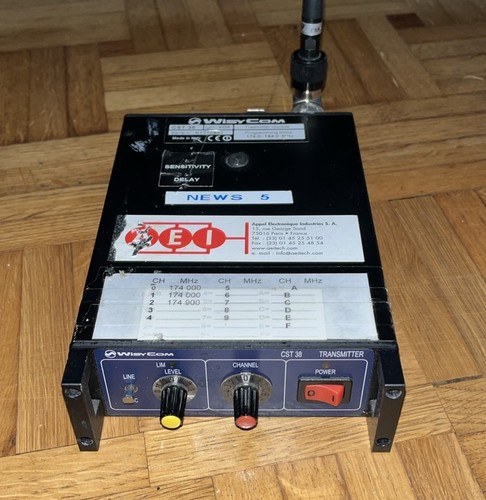 Wisycom cst38 transmitter vhf - transmitter,