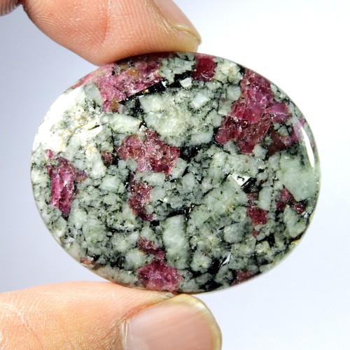 Cabochon eudialyte gris - gris, rose