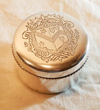 Boite métal argenté