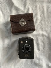 Appareil Photo Vintage « Coronet D20 Box »