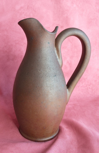 Superbe pichet signé adrien - superbe,