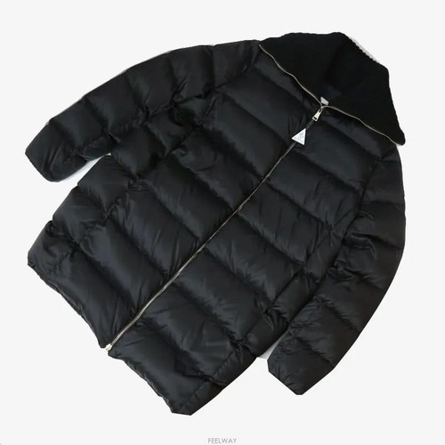 Moncler down jacket black - black, size