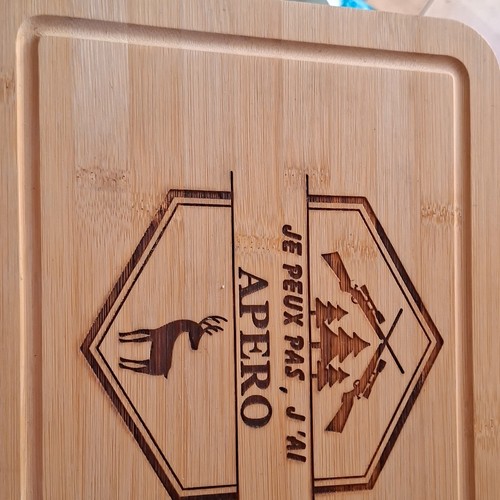 Planche découper bois - à,