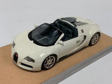 1/43 Looksmart Bugatti Veyron