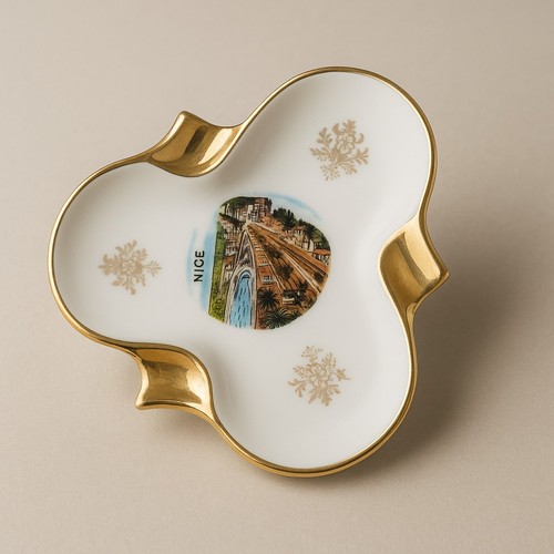 Cendrier souvenir - , en