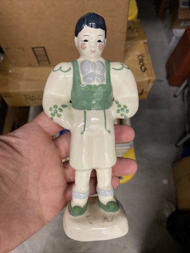 Vintage porcelain statue - vintage,