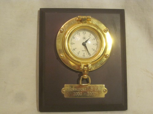 Bay berk international - berk, mounted