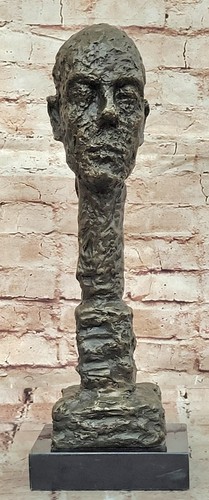 Sculpture bronze un - en, d'un