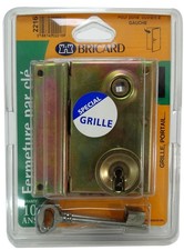 Serrure en applique à Fouillot Verticale Ouverture par clé ouvrant Gauche Axe 4