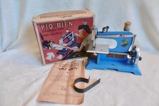 ANCIEN JOUET - MACHINE À