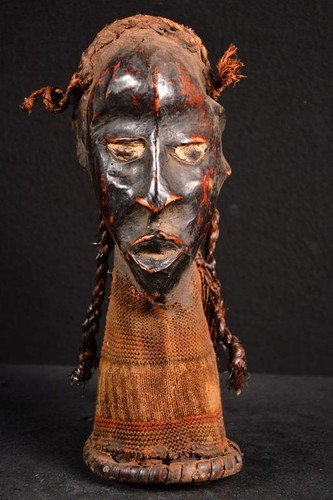 Ancienne tête ekoi - tête,