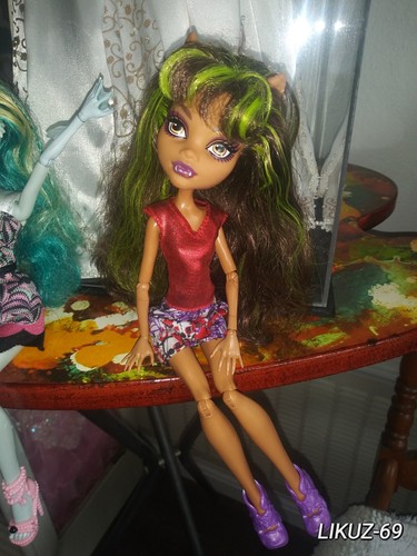 Monster high doll - high, clawdeen
