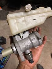 Maître-cylindre de frein / Jaguar S-Type V6 - V8 de 2002.5 à 2005 RHD