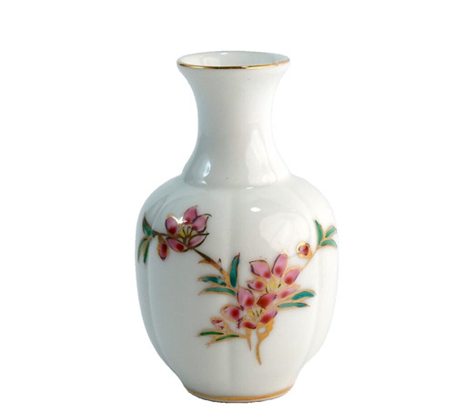 Vintage chinese porcelain vase - vintage,
