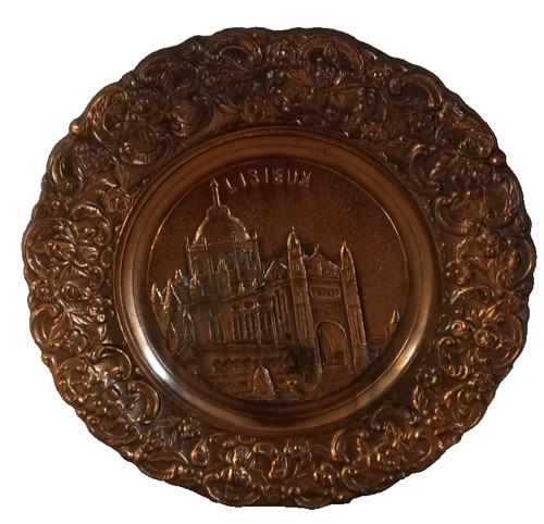 Lisieux - ,