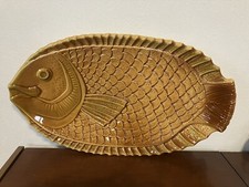 Plat service à poisson