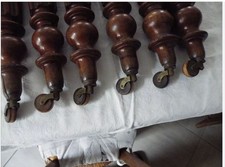 LOT 6 ROULETTES DE TABLE