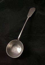 ANCIENNE CUILLÈRE A CAVIAR