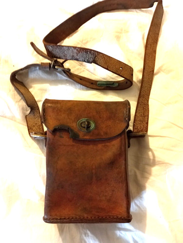 Cartouchiere militaire - cartouchiere,