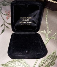 ECRIN A BIJOUX  EN DAIM    N°16