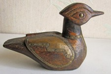 CANARD EN BOIS ET LAITON, Inde, Ancien.