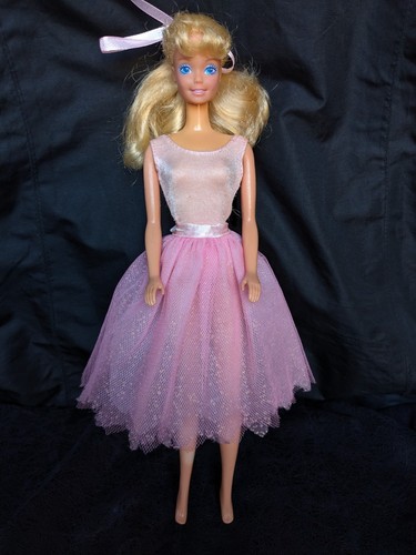 Barbie vintage first - barbie,